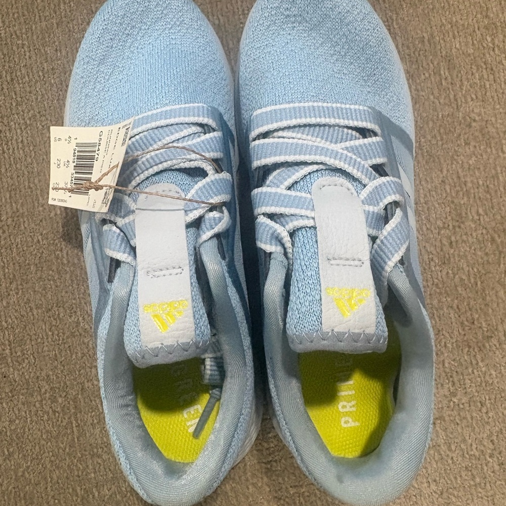 Nike Red Women's Air Max Athletic Sneakers - Picture 11 of 15